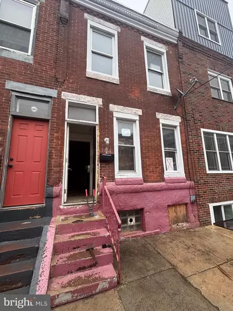 1839 00 Mcclellan St, Philadelphia, PA 19145
