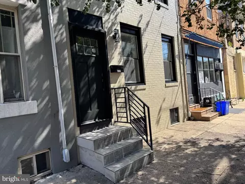 1203 Moore St, Philadelphia, PA 19148