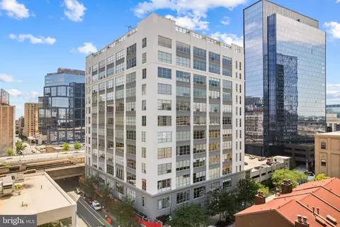 2200 28 Arch St #505, Philadelphia, PA 19103