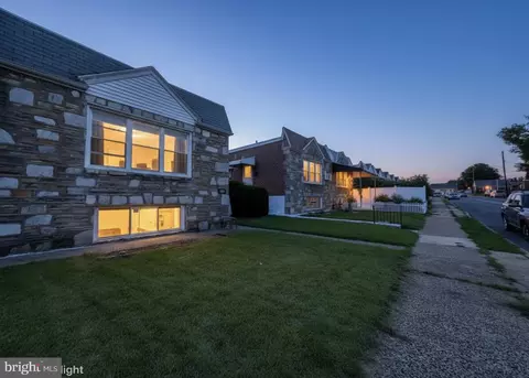 7826 Brier St, Philadelphia, PA 19152
