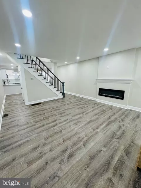 1840 73rd Ave, Philadelphia, PA 19126