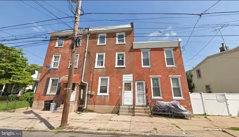 4560 Milnor St, Philadelphia, PA 19124