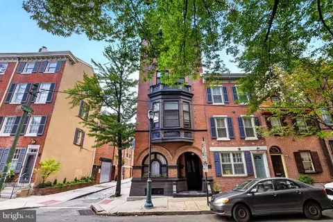 334 S 12th St #3F, Philadelphia, PA 19107