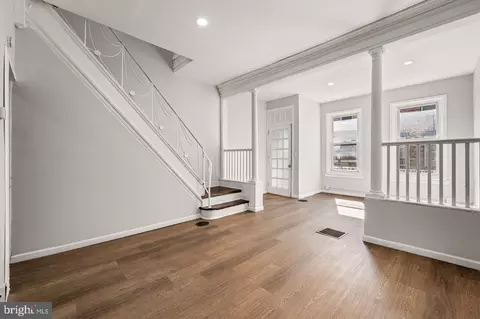 2423 N Myrtlewood St, Philadelphia, PA 19132