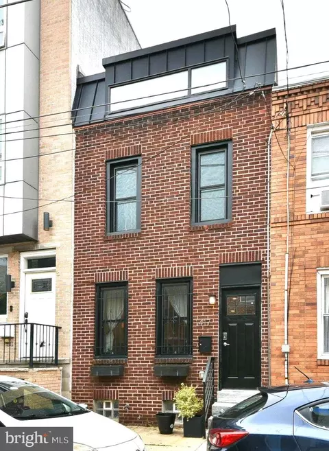 1417 S Chadwick St, Philadelphia, PA 19146