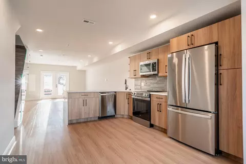 2703 Priya Ln #A69, Philadelphia, PA 19131