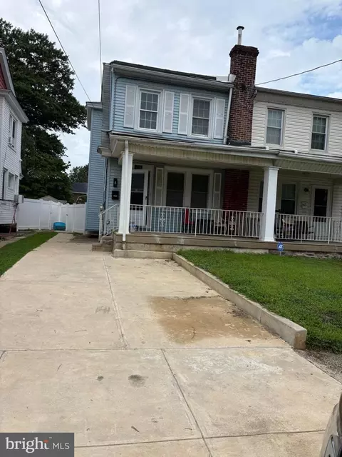 9526 Dungan Rd, Philadelphia, PA 19115