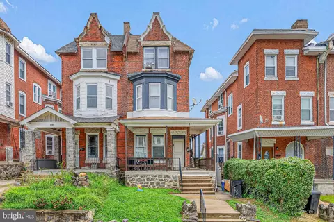 817 Wynnewood Rd, Philadelphia, PA 19151