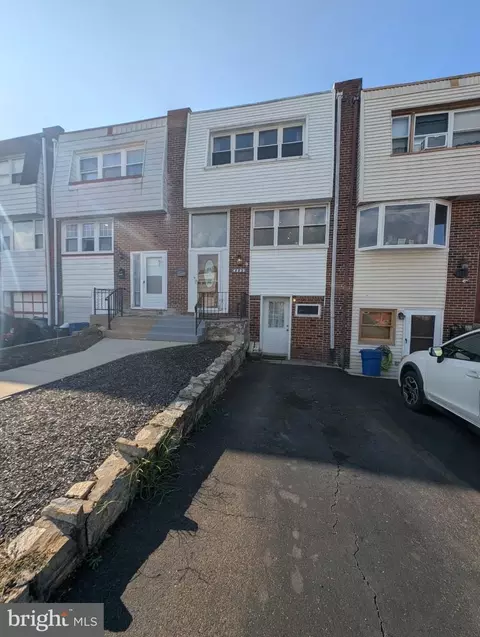 4233 Lawnside Rd, Philadelphia, PA 19154