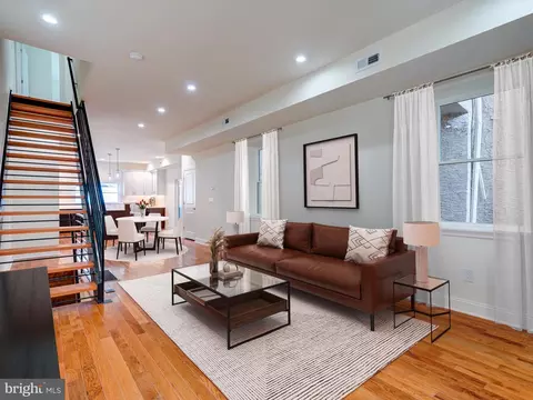 2127 E Firth St, Philadelphia, PA 19125