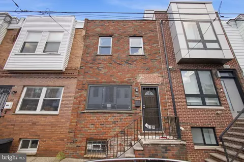 1814 S Taylor St, Philadelphia, PA 19145