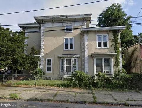 724 N 43rd St, Philadelphia, PA 19104