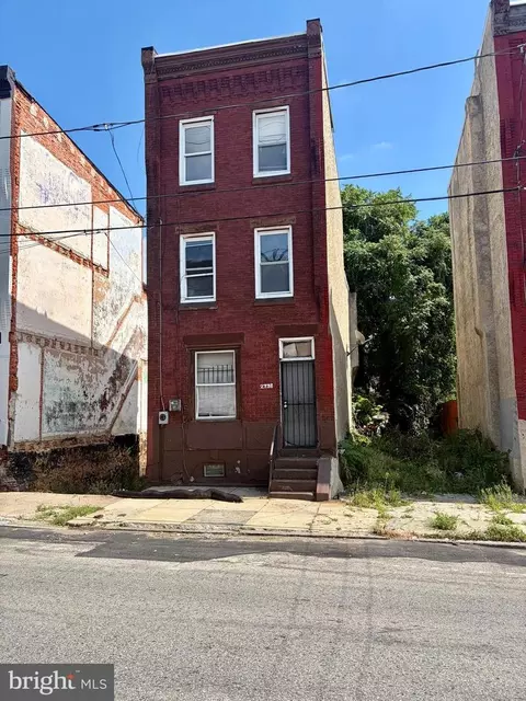 2738 W Glenwood Ave, Philadelphia, PA 19121