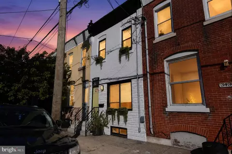 3432 Amber St, Philadelphia, PA 19134