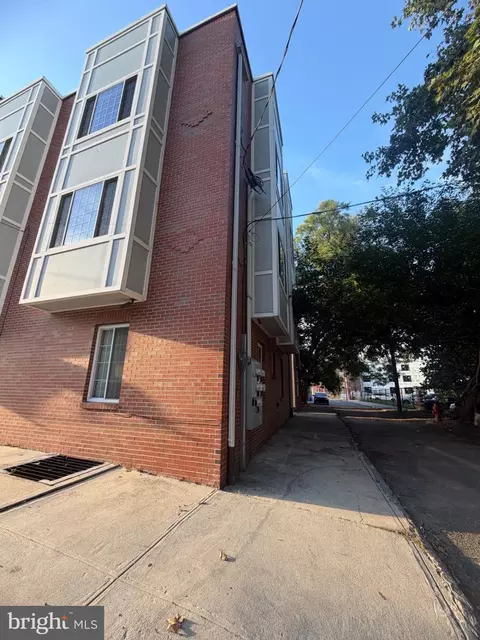 1023 25 Wallace St, Philadelphia, PA 19123
