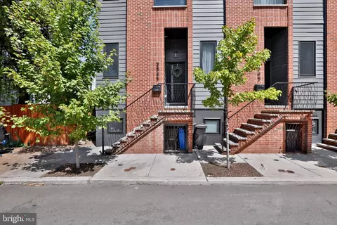 2545 Turner St, Philadelphia, PA 19121