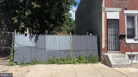 431 E Auburn St, Philadelphia, PA 19134