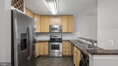 111 S 15th St #1508, Philadelphia, PA 19102