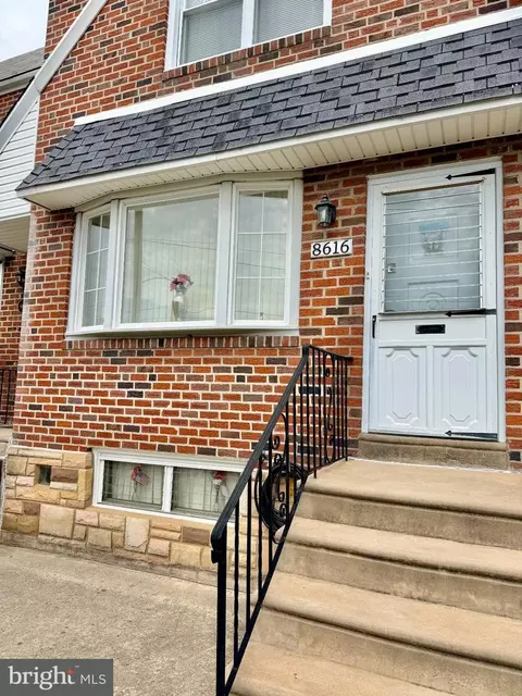 8616 Glenloch St, Philadelphia, PA 19136