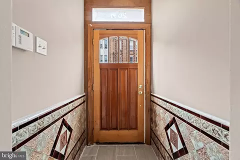 2641 N 17th St, Philadelphia, PA 19132