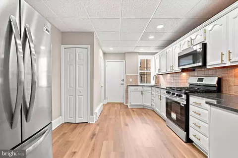 5643 Addison St, Philadelphia, PA 19143