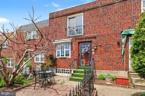 3603 Winona St, Philadelphia, PA 19129