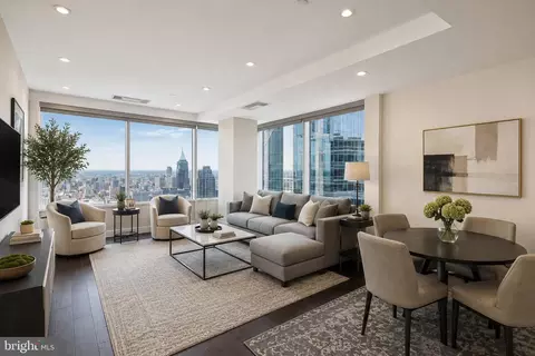 50 S 16th St #4204, Philadelphia, PA 19102