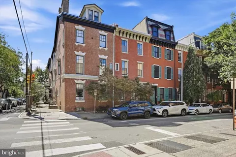 2200 Pine St #102, Philadelphia, PA 19103
