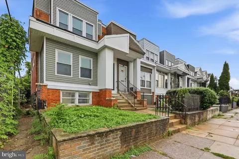 552 S 59th St, Philadelphia, PA 19143