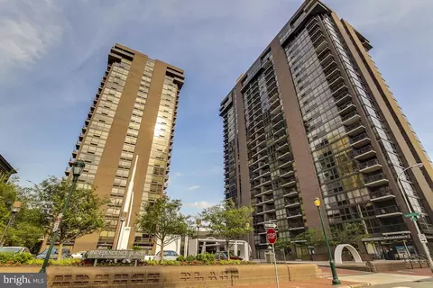 233 S 6th St #912B, Philadelphia, PA 19106