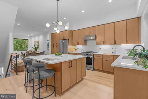 267 Delmar St, Philadelphia, PA 19128