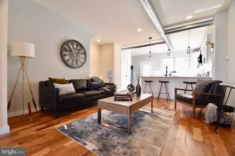 2068 Boston St E #1, Philadelphia, PA 19125