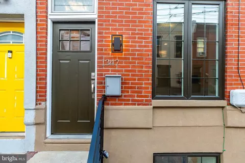 1347 S Dover St, Philadelphia, PA 19146