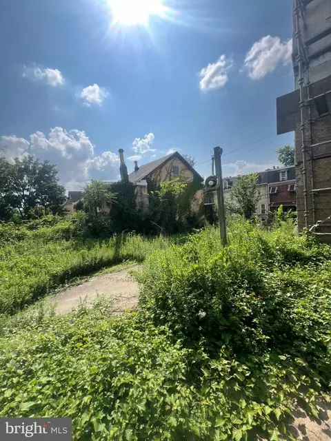64-68 Wister St E, Philadelphia, PA 19144