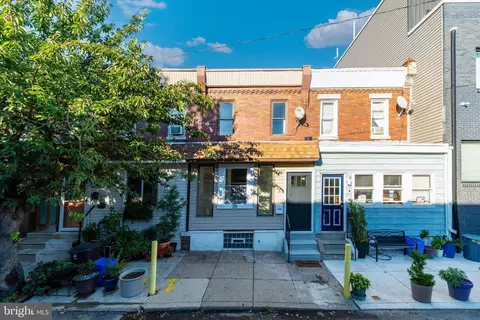 2747 E Pacific St, Philadelphia, PA 19134