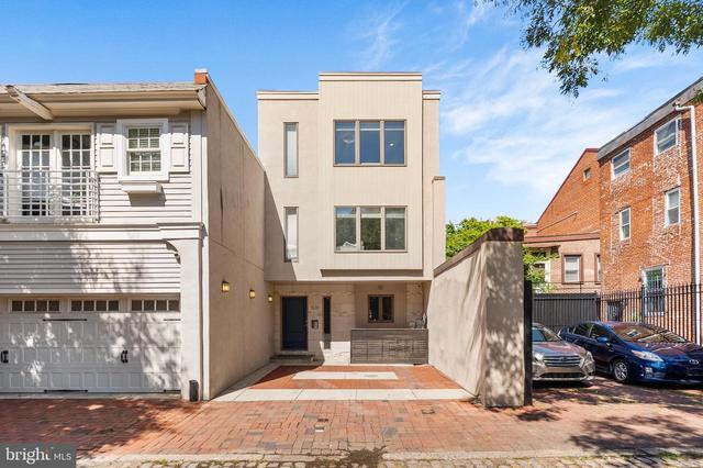 631 Addison St, Philadelphia, PA 19147