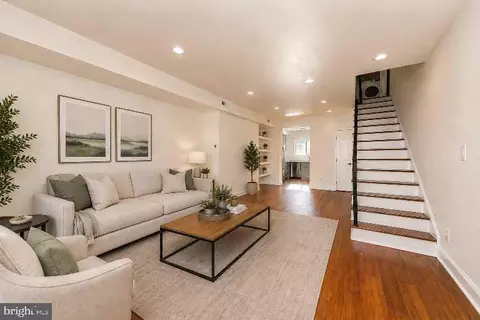 510 Manton St, Philadelphia, PA 19147