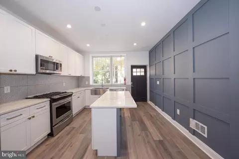 1622 N Bouvier St, Philadelphia, PA 19121