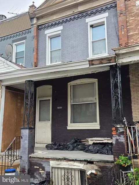 7033 Saybrook Ave, Philadelphia, PA 19142