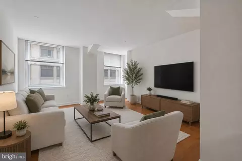 111 S 15th St #1512, Philadelphia, PA 19102