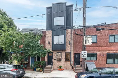1122 Dickinson St, Philadelphia, PA 19147