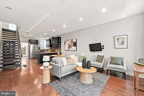 717 S Marvine St, Philadelphia, PA 19147