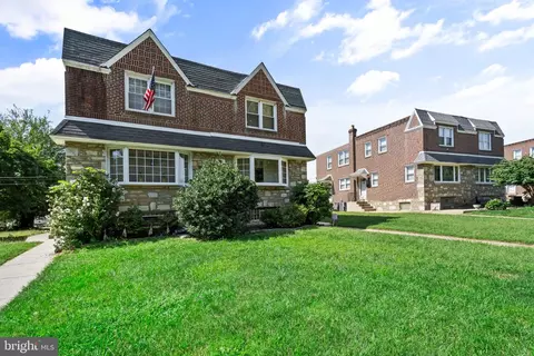 8010 Lexington Ave, Philadelphia, PA 19152