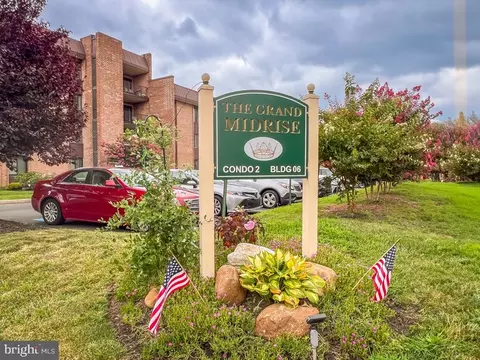 6311 00 Delaire Landing Rd #311, Philadelphia, PA 19114