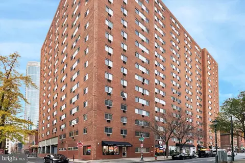 2101 17 Chestnut St #1612, Philadelphia, PA 19103