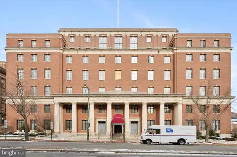 1601 00 Spring Garden St #205, Philadelphia, PA 19130