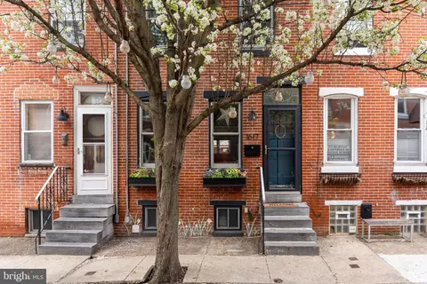 1617 S Iseminger St, Philadelphia, PA 19148