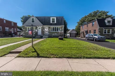 8617 Alicia St, Philadelphia, PA 19115