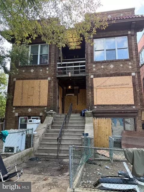 444 W 446 W Roosevelt Blvd, Philadelphia, PA 19120