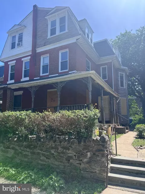 Undisclosed, Philadelphia, PA 19144
